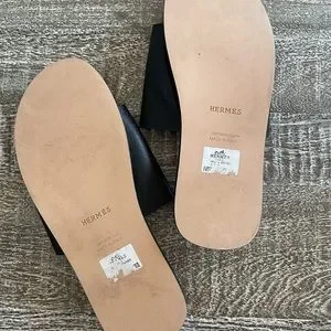 Hermes sandals size 46/13 black w/ orange inner sole. Excellent condition. Hermes | Shoes | Hermes Sandals Size 463 Black W Orange  main image 2